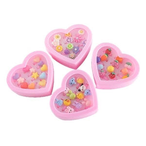 Set of 4 heart-shaped boxes with colorful resin cartoon rings for girls in various designs