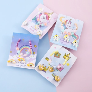 Set gioielli per bambini con braccialetti di perline unicorno arcobaleno e clip