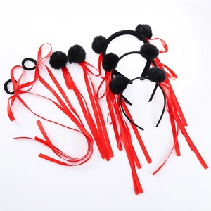 Set cerchietto con nastri rossi e pon pon neri per bambine ideale per feste e spettacoli