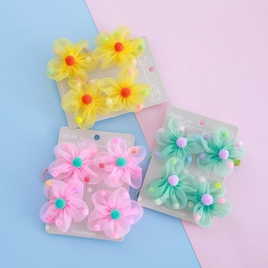 Drei Sets Kinder-Haarspangen mit Organza-Blumen in Gelb, Rosa und Minze