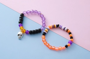 Details zu Halloween-Perlenarmbändern mit silbernem Totenkopf und Buchstabenperlen