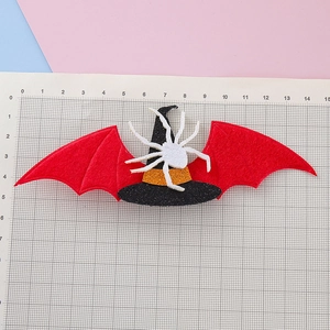 Pinza para pelo alas de murciélago de Halloween con araña brillante y sombrero