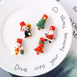 Barrettes à Cheveux de Noël pour Bébés Enfants Père Noël Bonhomme de Neige Sapin de Noël Pingouin Cloche Résine Clips Accessoires Cheveux