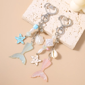 Porte-clés élégant thème océan avec perle étoile de mer et breloque queue de sirène