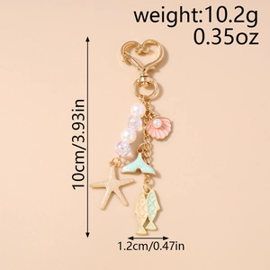 Detail showing marine keychain dimensions of 10cm length and 10.2g weight