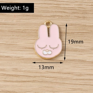 Pendentif lapin rose en émail avec dimensions 19mm x 13mm et poids 1g pour porte-clés DIY