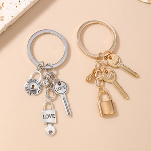 Fashionable gold and silver LOVE lock and key metal keychains for bags and accessories