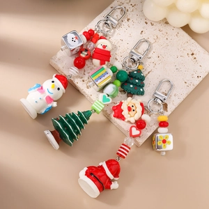 Porte-clés de Noël perlé bonhomme de neige et Père Noël avec crochet pour les sacs