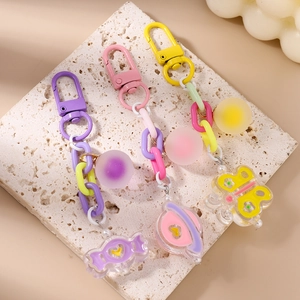 Lot de porte-clés tendance avec chaîne épaisse et pendentifs en acrylique bonbon et papillon