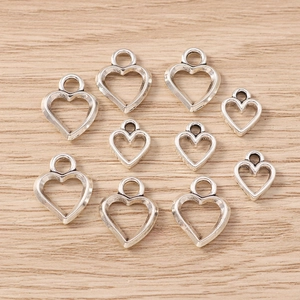 Ciondoli a Cuore Cavo in Lega Argento DIY Per Orecchini Bracciali Collane Portachiavi Moda Donna Componenti Fatti a Mano