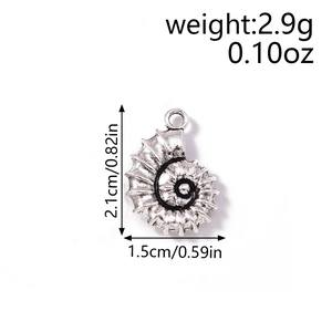 Dimensioni dettagliate del ciondolo nautilus in argento con trama a conchiglia