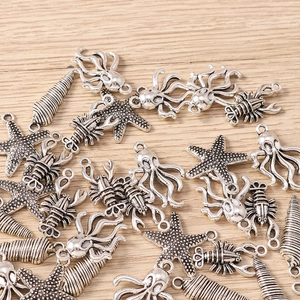Set di ciondoli marini in argento antico con stelle marine e aragoste per gioielli fai da te