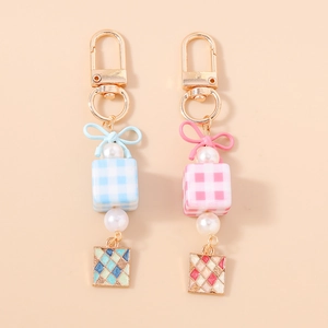 Sweet Ribbon Bow Keychain Macaron Checkered Cube Bag Charm Faux Artificial Pearl Geometric Pendant Alloy Key Ring Women Jewelry Gift