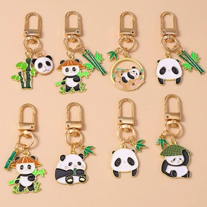 Mignon Porte-clés Panda en Métal Émaillé Design Bambou Anneau de Clé Pendentif de Sac Accessoire Style Chic Chinois Cadeau