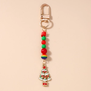 Détail d'un porte-clés sapin de Noël en perles avec billes rayées et fermoir doré chic