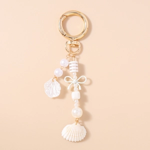 Modieuze schelp sleutelhanger met parels, gestreepte kralen en zeester detail