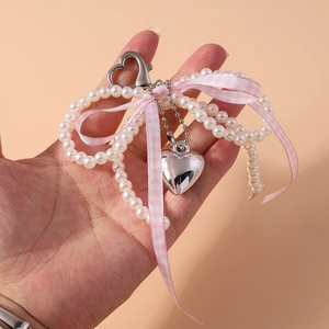 Porte-clés cœur en perles à la mode avec ruban à carreaux rose et mousqueton argenté
