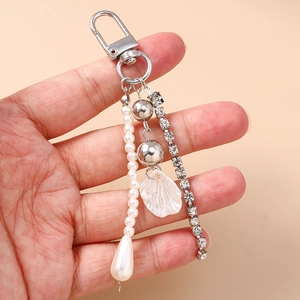 Fashion rhinestone chain keychain with pearl tassel and shell petal charm for bags