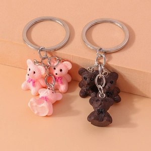 Porte-clés Triple Ours de Dessin Animé Mignon Charme de Sac en Résine Pendentif Ours Rose Marron Anneau de Clé pour Femmes Filles Accessoires de Mode