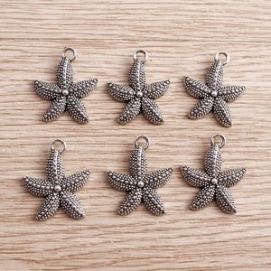 Set of 6 vintage silver starfish metal charms for DIY jewelry making and necklaces