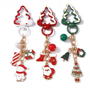 Lot de 3 porte-clés de Noël avec Père Noël, bonhomme de neige et pendentifs en émail coloré