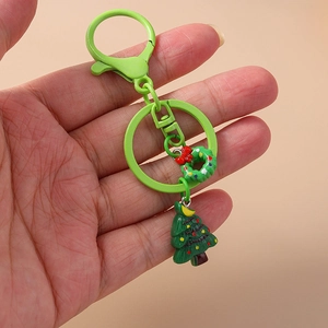 Christmas keychain set with green metal buckle, festive wreath and colorful Xmas tree