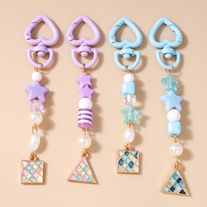 Moda Portachiavi con Perline e Stella Fibbia a Cuore Pendente Geometrico a Scacchi in Smalto per Decorazione Borsa Gioielli