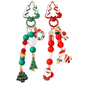 Porte-clés de Noël avec perles, Père Noël et sapin dans des couleurs festives rouge vert