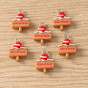 Christmas road sign pendants with snow cap design for DIY holiday jewelry making