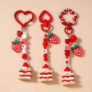Sweet Strawberry Cake Keychain Simulation Food Resin Alloy Heart Beaded Bag Pendant Fashion Accessories Gift For Women