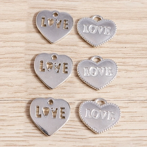 Silver Alloy Heart LOVE Hollow Engraved Pendants For DIY Necklace Bracelet Making Romantic Jewelry Accessories Findings