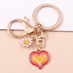 Enamel Daisy Flower And Layered Heart Keychain Gold Zinc Alloy Bag Pendant Key Ring For Women Girls Fashion Jewelry Gift