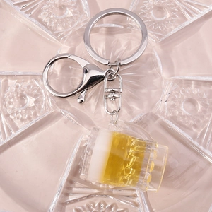 Creative resin mini beer mug keychain with silver clasp for bag accessories