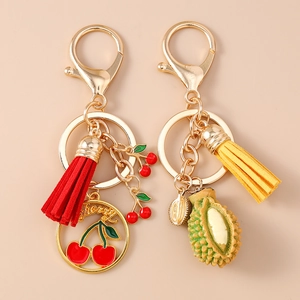 Porte-clés de Fruits Créatif de Mode Alliage d'Or Cerise Durian Gland Charme de Sac pour Femmes Gland en Daim Métal Bijoux Cadeau