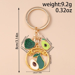 Dettaglio portachiavi avocado con cuore glitterato e specifiche delle dimensioni