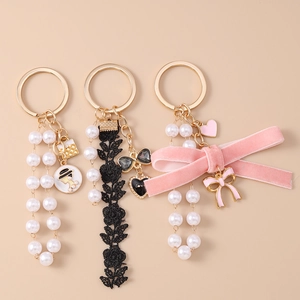 Fashion Artificial Pearl Tassel Keychain For Women Sweet Pink Velvet Bow Black Lace Heart Pendant Bag Charm Car Key Ring Accessories