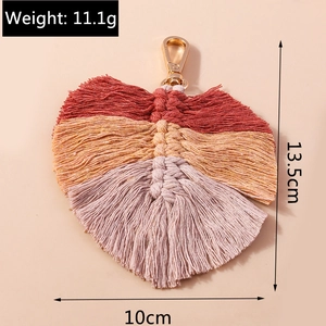 Handmade woven fan keychain showing 13.5cm length and 11.1g weight specifications