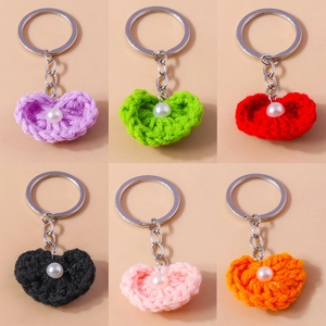 Handgefertigter Gehäkelter Herz Schlüsselanhänger Künstliche Perle Süße Liebe Herz Tasche Anhänger Für Damen Mädchen Täglicher Zubehör Geschenk