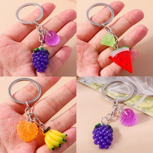 Porte-clés en Résine de Fruits de Simulation à la Mode Pendentif de Sac Pastèque Banane Raisin pour Femmes Filles Bijoux