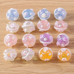 Kleurrijke harskralen met 3D-bloemenreliëf voor DIY sieraden maken set van 5 stuks