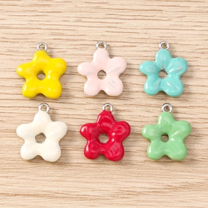 Colorful irregular flower heart charms in six vibrant colors for DIY jewelry making