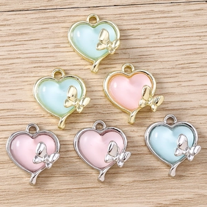 Pendentifs en Forme de Cœur en Alliage de Zinc Avec Décoration de Papillon Pierre Œil de Chat Artificielle pour Accessoires de Bijoux DIY