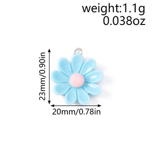 Detailed size specifications for blue daisy flower pendant with dimensions and weight