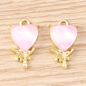 Rosa Herzanhänger mit flüssiger Goldoptik für DIY Schmuck, Halsketten und Ohrringe