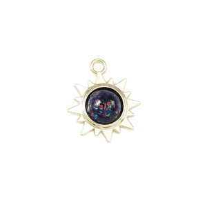 Pendentif tournesol doré avec pierre opale colorée étincelante et boucle supérieure