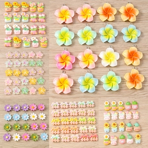 DIY Floral Resin Pendants Mixed Sunflower Cherry Blossom Daisy Charms With Metal Loop For Jewelry Making Findings