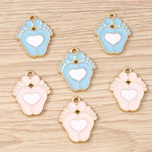 Colgantes de Aleación de Zinc Esmaltados con Huella de Bebé y Corazón Amuletos para Joyería DIY Pulsera Collar Llavero Accesorios
