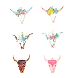 Ciondoli testa di mucca stile cowboy con fiori smaltati per gioielli fai da te
