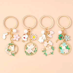 Porte-clés Style Chinois Alliage Émail Lapin Oiseau Floral Charme Sac Avec Künstliche Perle Animal Mignon Anneau Porte-clés Bijoux Cadeau