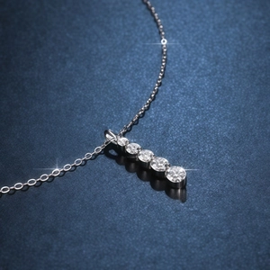Elegant 5-stone gradient moissanite pendant necklace on silver chain for women